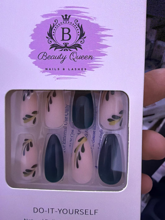 اظافر اخضر سعفة