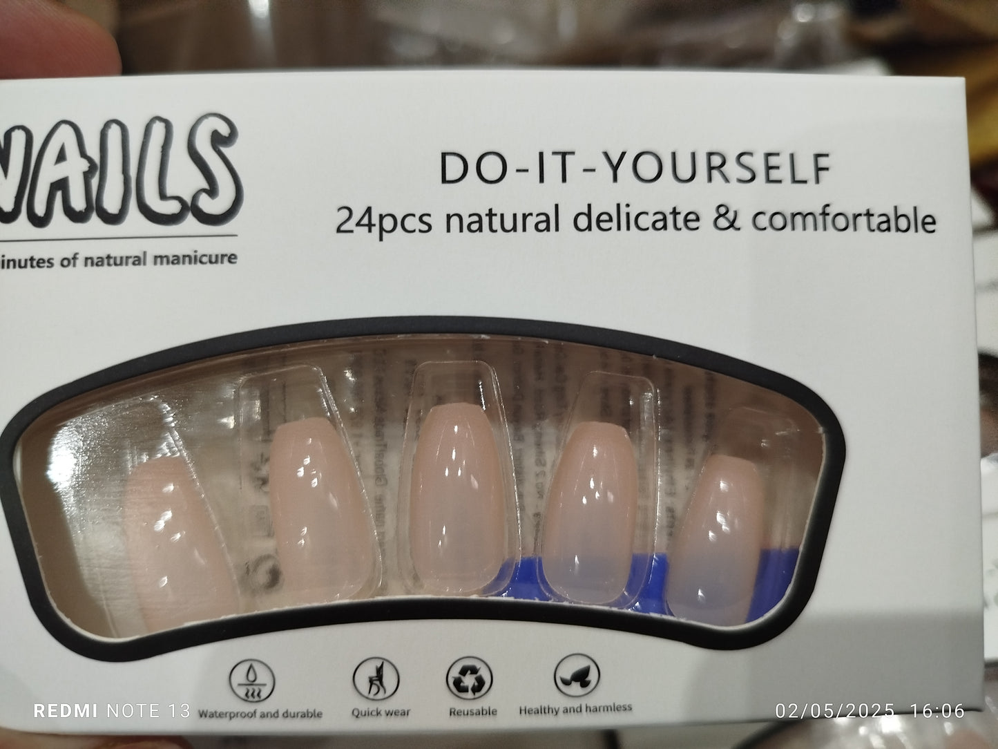 اظافر بالرين كلير نود