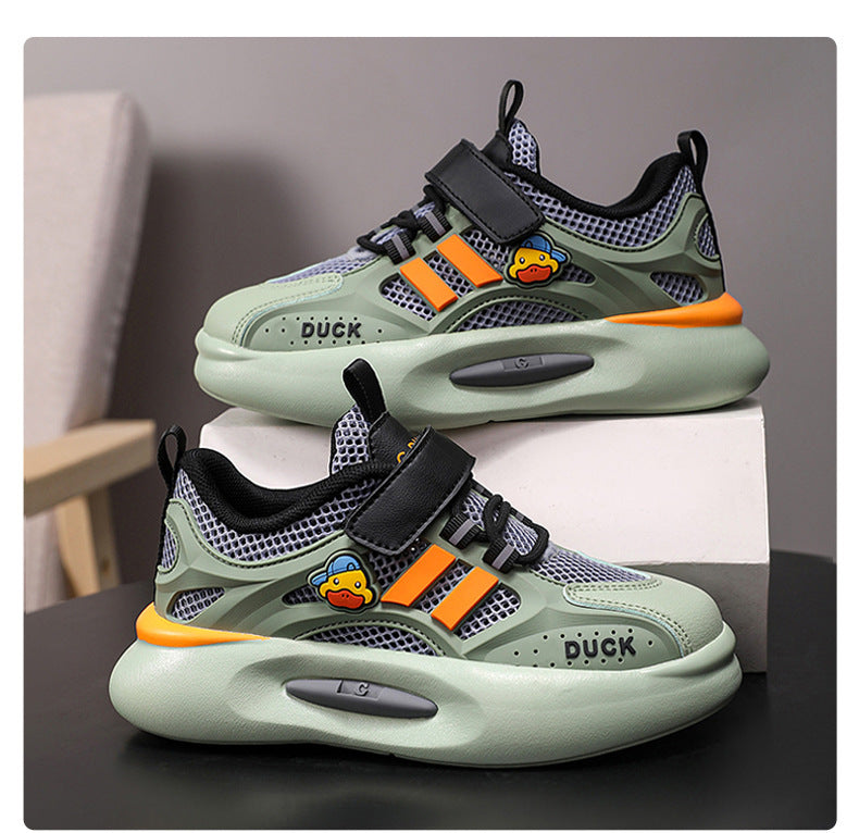 sport shoes green