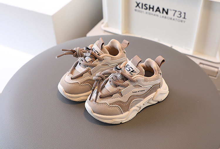 sport kids shoes brown