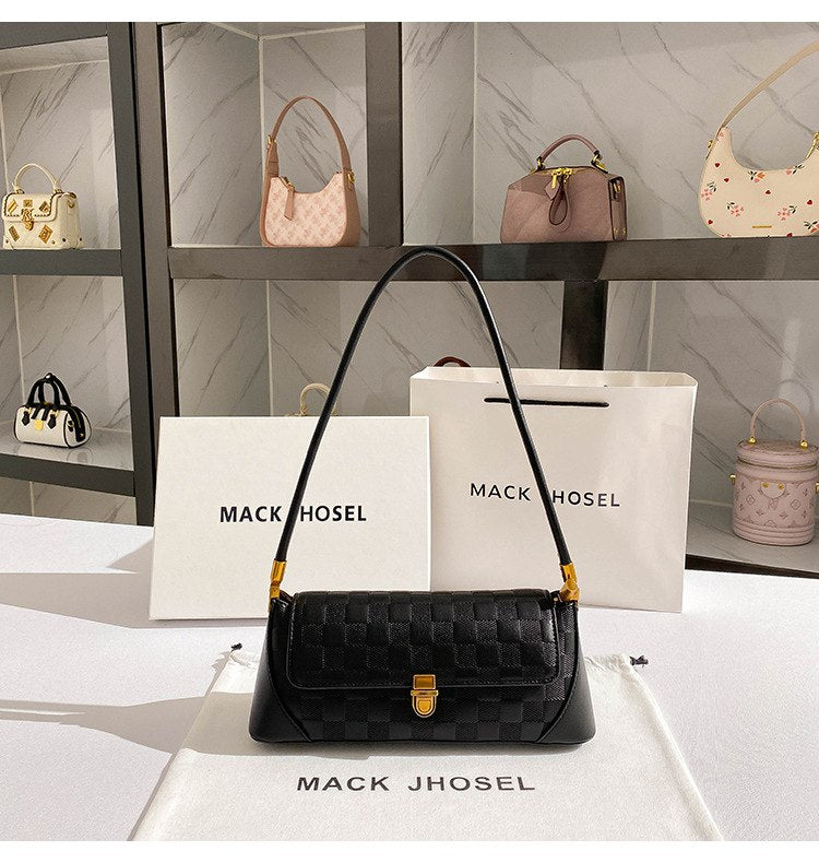 Black and white Mack Jhosel bag