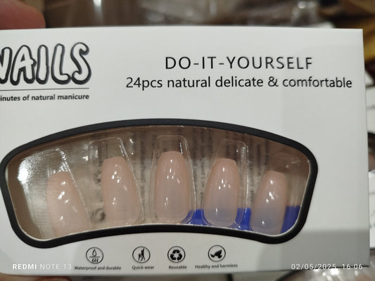 اظافر بالرين كلير نود