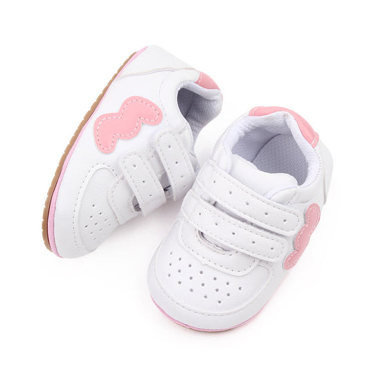 baby shoes pink
