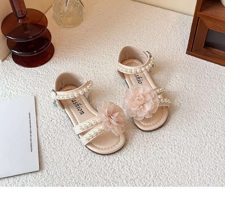 Light pink flowers sandals girl
