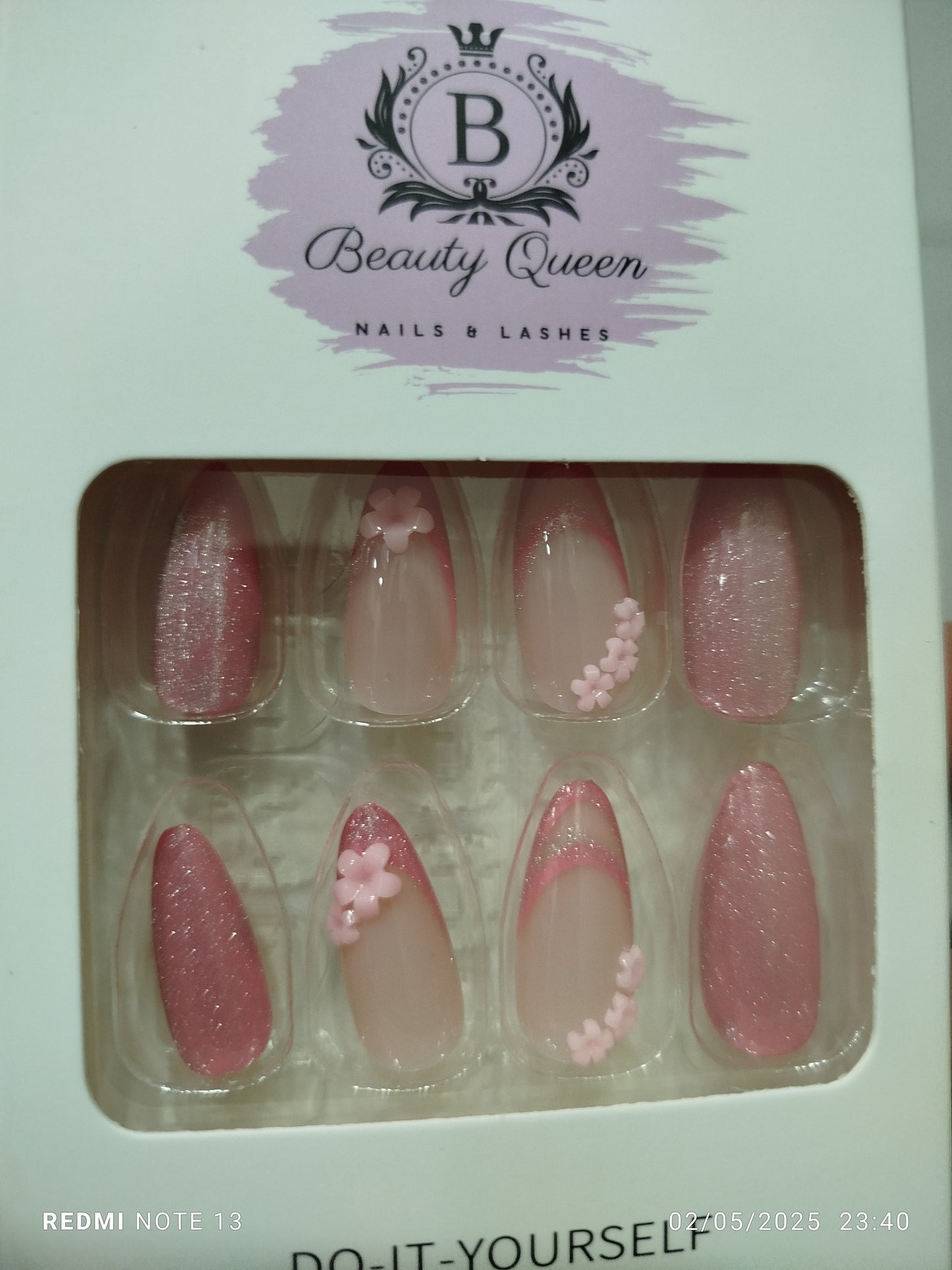 اظافر ورد وردي